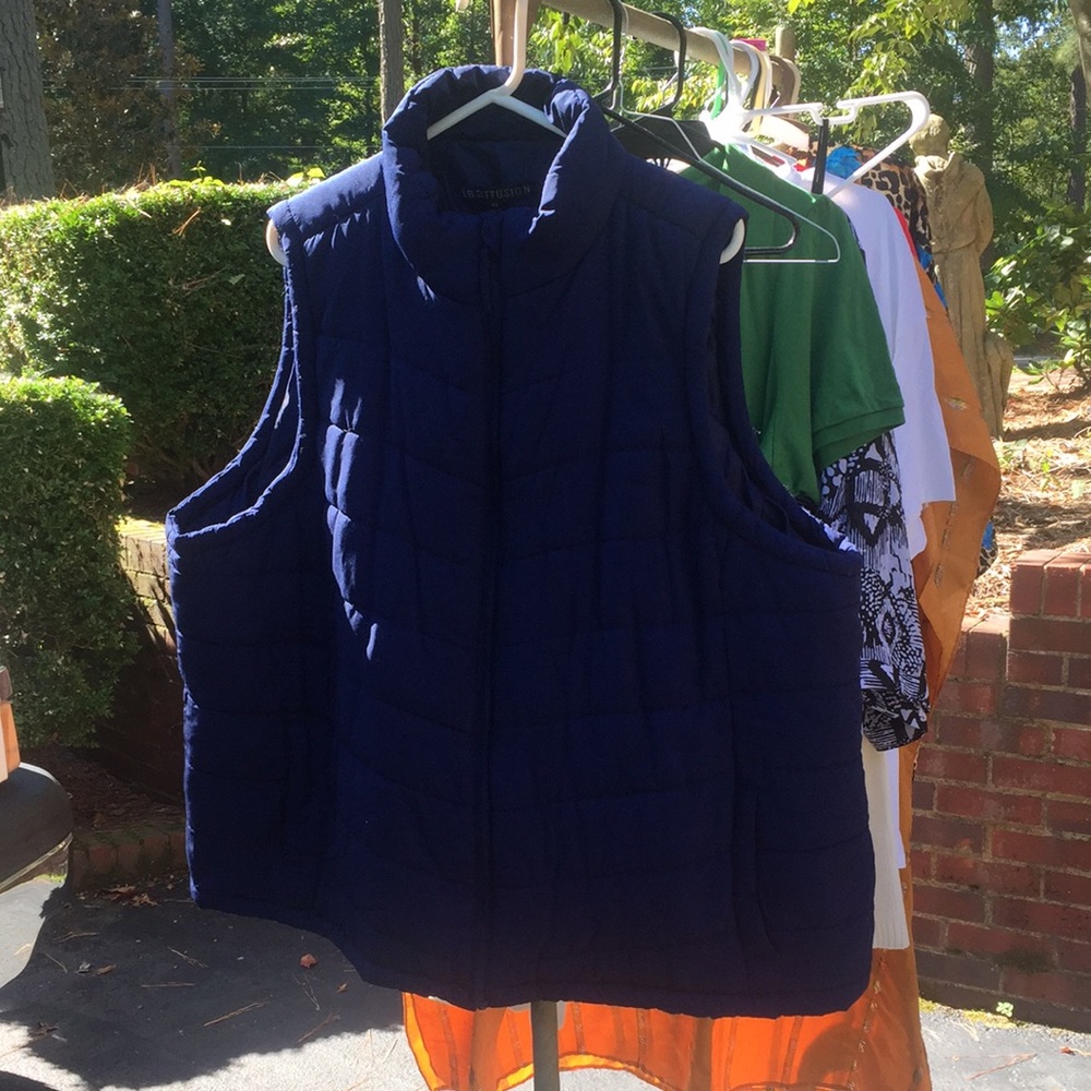 Croft & Barrow Navy Quilted Puffer Vest - Women's